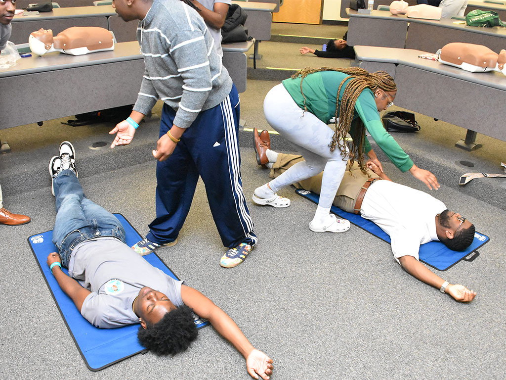 FAMU Students Gain Lifesaving Skills Through Black Men in Medicine CPR Certification Event 