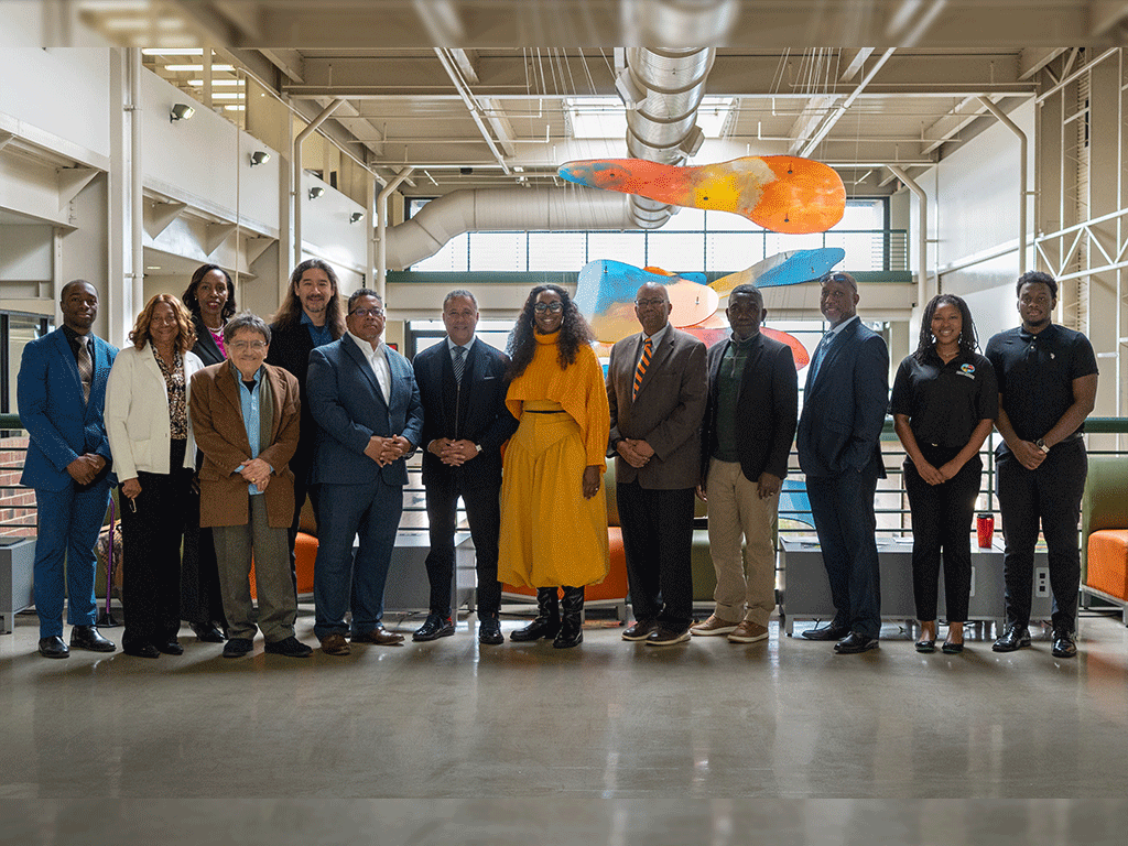 Group photo of FAMU students, faculty and staff. 