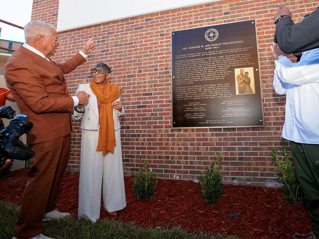 Bernard and Shirley Pooler Kinsey