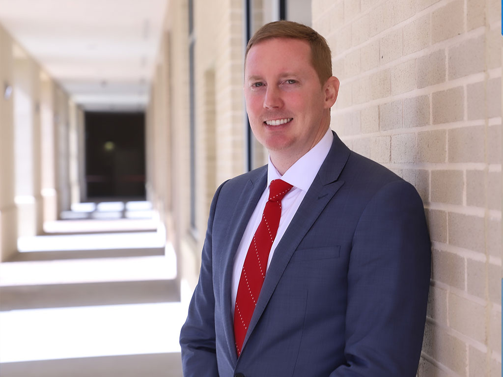Professional photo of FAMU College of Law alumnus Steven Miller