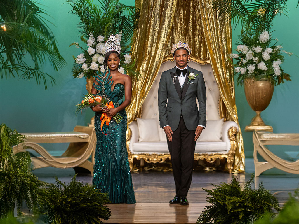 Mister and Miss Orange and Green