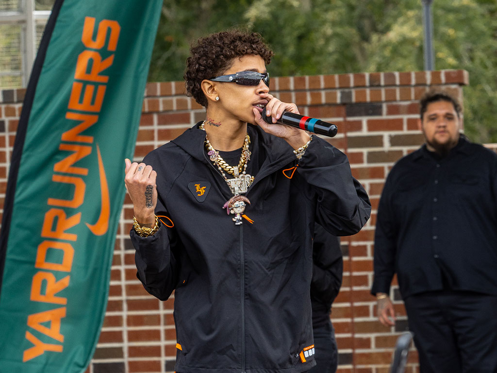 Luh Tyler brings the energy