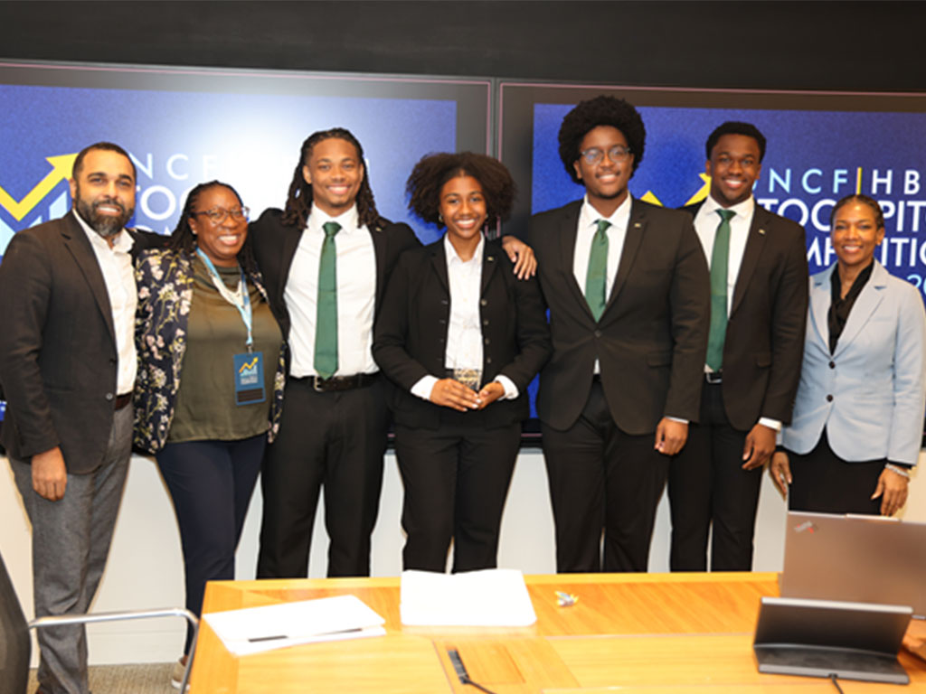 Team of faculty who took students to UNCF Stock Pitch 1st place: Inger Daniels-Hollar & Kenyatta Rosier