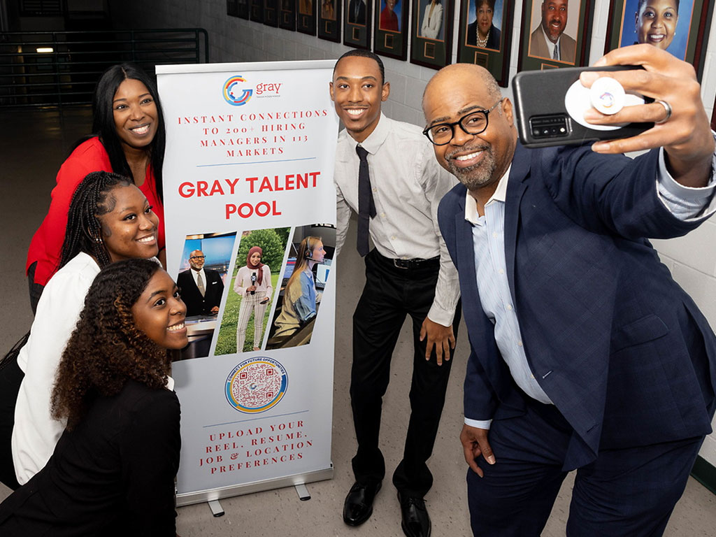 SJGC students connect with industry professionals during Welcome Week, gaining exposure to future career opportunities and resources beyond the classroom. (Photo courtesy: FAMU Communications)
