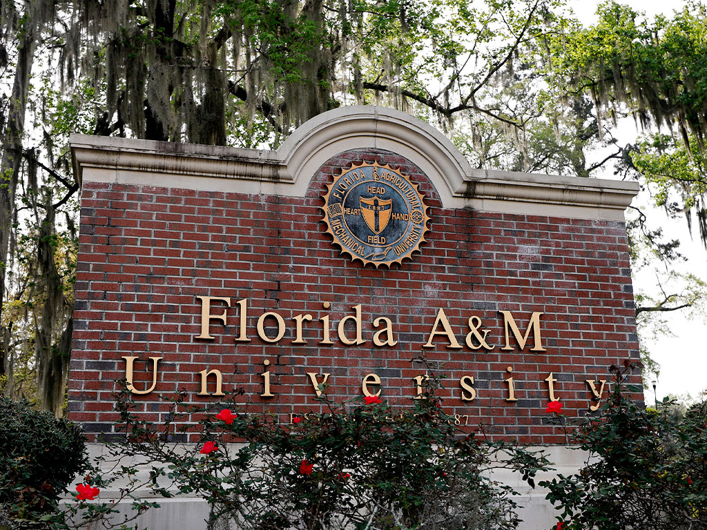 FAMU Welcome Sign