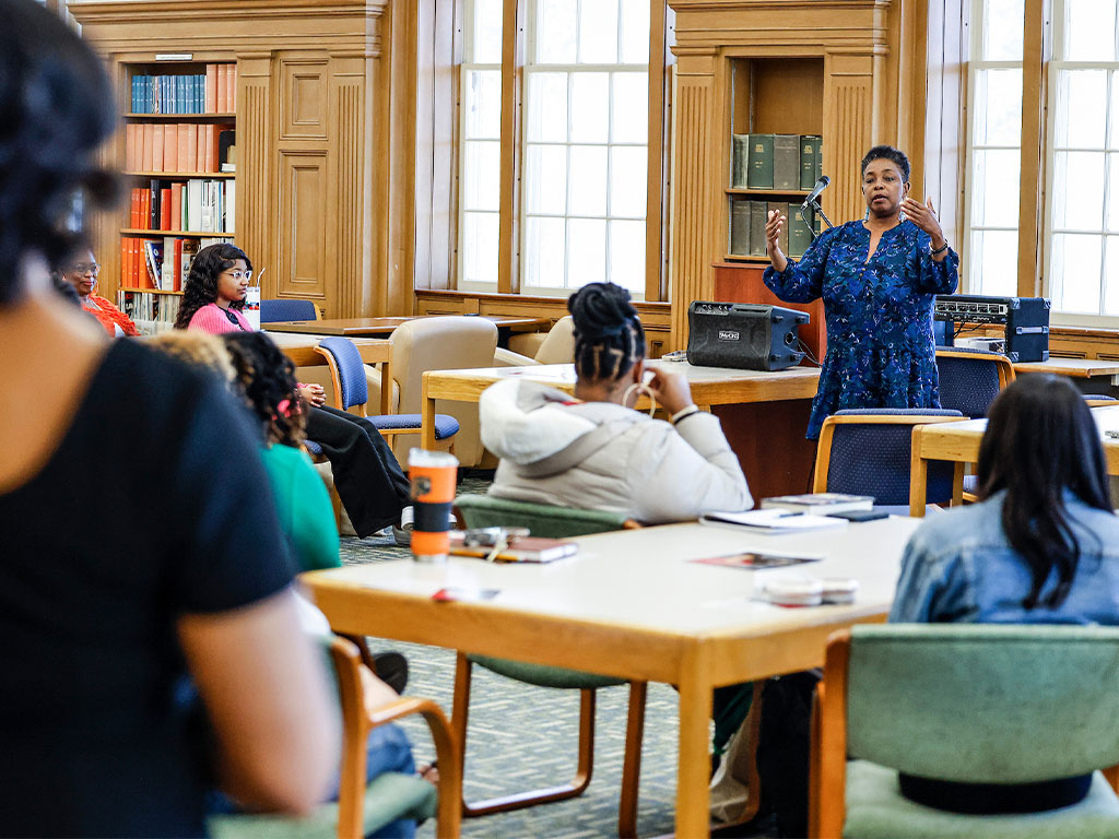 Dean Valencia Matthews